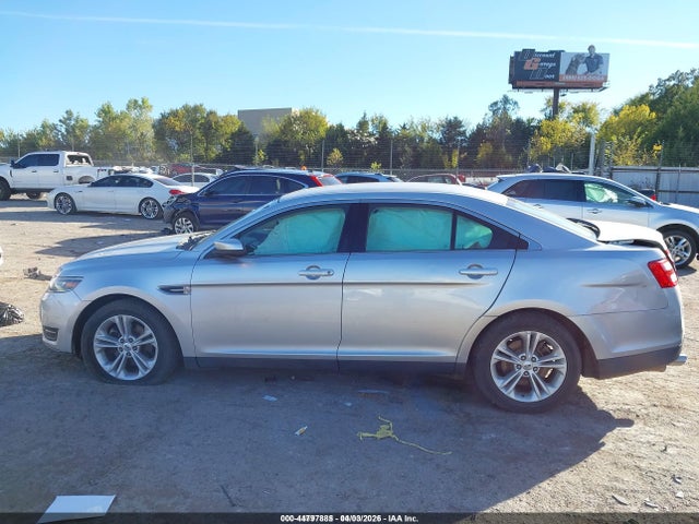 44797885 :رقم المزاد ، 1FAHP2E82FG177650 vin ، 2015 Ford Taurus Sel مزاد بيع