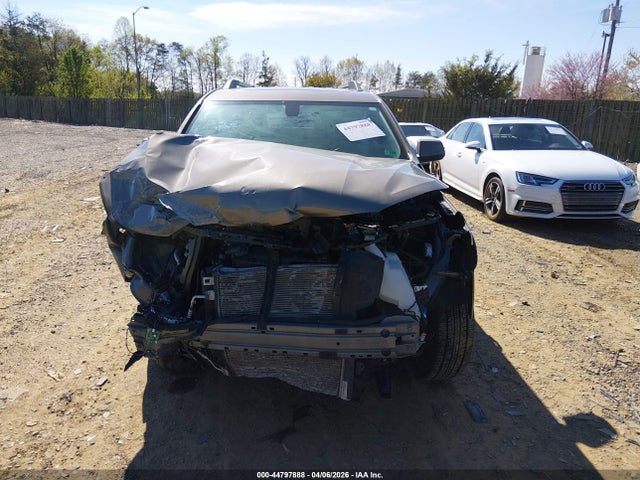 44797888 :رقم المزاد ، 1GKKNLLS8KZ245754 vin ، 2019 Gmc Acadia Sle-2 مزاد بيع