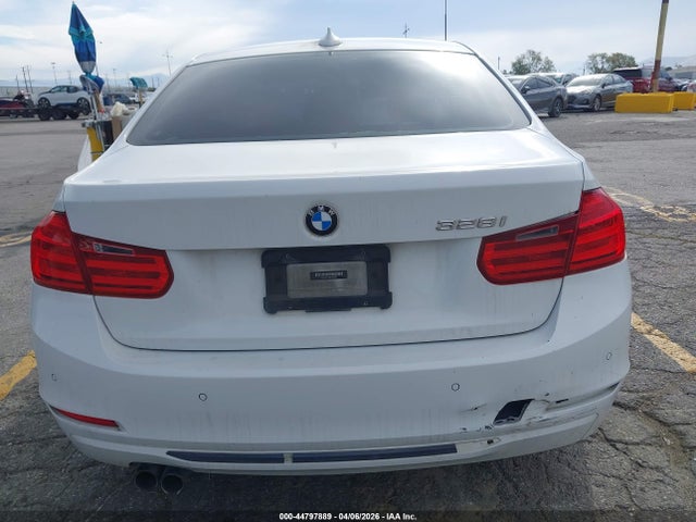 2014 Bmw 328i მანქანა იყიდება აუქციონზე, vin: WBA3A5C58EF604539, აუქციონის ნომერი: 44797889