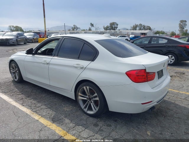 2014 BMW 328I WBA3A5C58EF604539 Photo 2