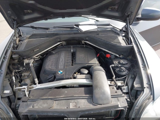 2013 Bmw X5 Xdrive35i/xdrive35i Premium/xdrive35i Sport Activity მანქანა იყიდება აუქციონზე, vin: 5UXZV4C57D0B09067, აუქციონის ნომერი: 44797913