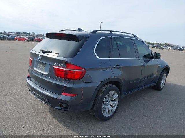 2013 Bmw X5 Xdrive35i/xdrive35i Premium/xdrive35i Sport Activity მანქანა იყიდება აუქციონზე, vin: 5UXZV4C57D0B09067, აუქციონის ნომერი: 44797913
