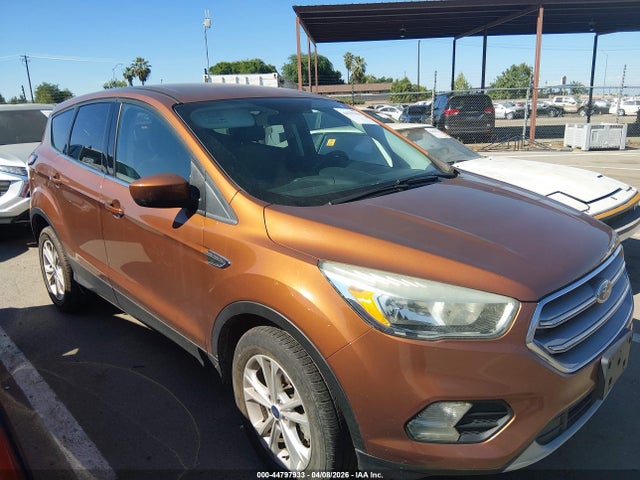 1FMCU9GD7HUA41305 Ford ESCAPE SE