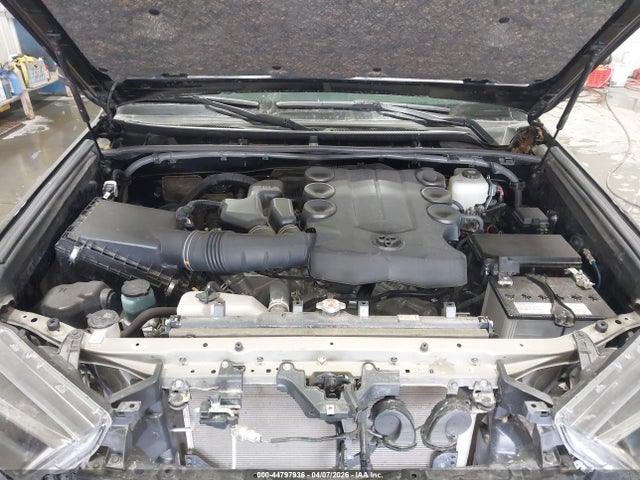 Toyota 4runner Limited 2024 JTEKU5JRXR6276781 Image 10
