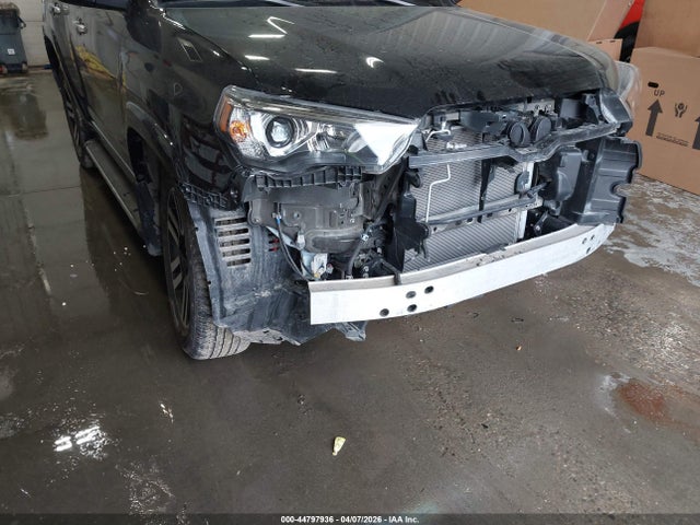Toyota 4runner Limited 2024 JTEKU5JRXR6276781 Image 17