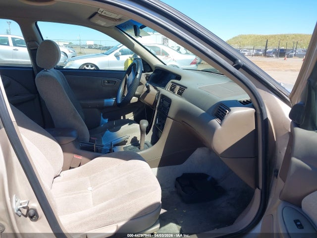 2001 TOYOTA CAMRY 4T1BG22K71U050916 Photo 4