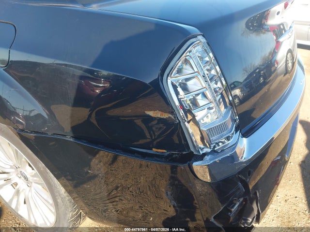 Продаж на аукціоні авто 2014 Chrysler 300c, vin: 2C3CCAEGXEH380942, номер лоту: 44797961