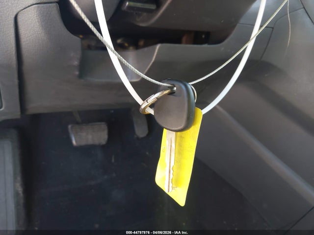 44797976 :رقم المزاد ، 2T1KE4EE6CC049526 vin ، 2012 Toyota Matrix S مزاد بيع