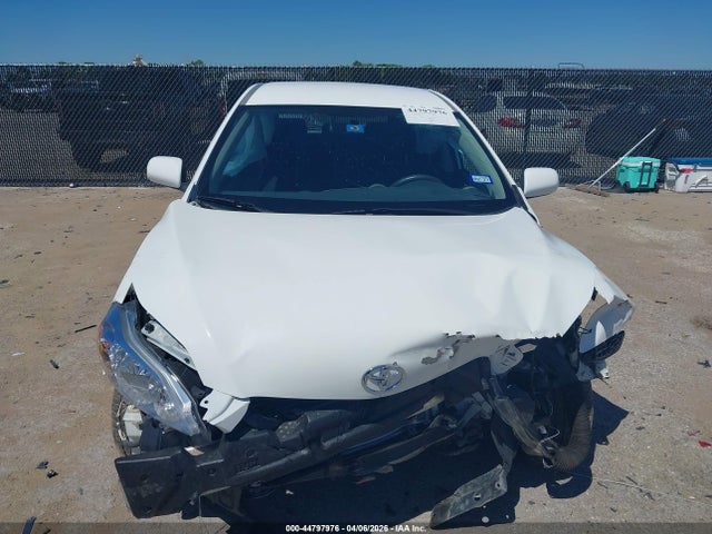 44797976 :رقم المزاد ، 2T1KE4EE6CC049526 vin ، 2012 Toyota Matrix S مزاد بيع