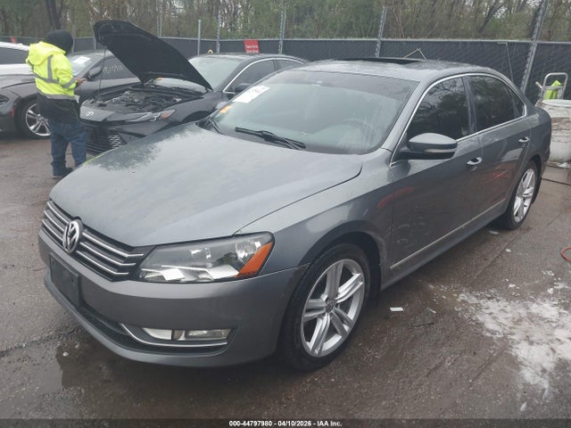 44797980 :رقم المزاد ، 1VWCN7A32EC036579 vin ، 2014 Volkswagen Passat 2.0l Tdi Sel Premium مزاد بيع