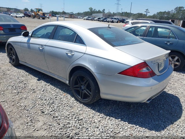 2006 MERCEDES-BENZ CLS 500 WDDDJ75X46A014263 Photo 2