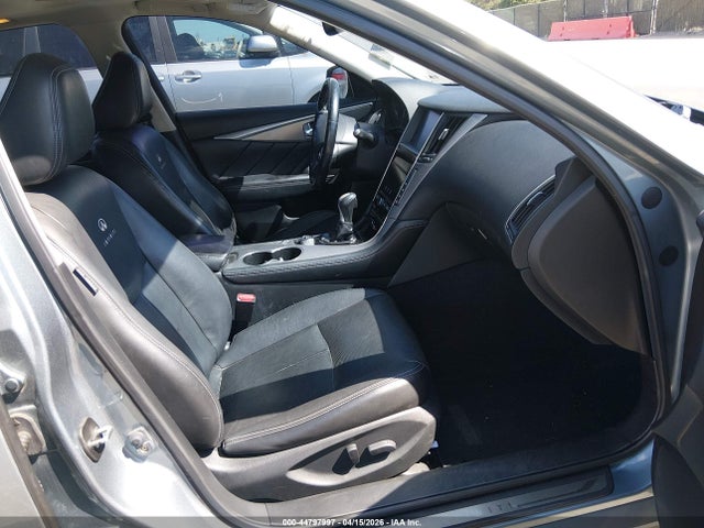 2014 Infiniti Q50 Premium მანქანა იყიდება აუქციონზე, vin: JN1BV7AR7EM690879, აუქციონის ნომერი: 44797997