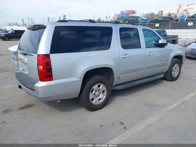 1GNSKJE72ER222886 Chevrolet Suburban 1500 Lt