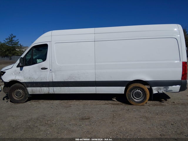 44798008 :رقم المزاد ، W1Y40CHY1MT057837 vin ، 2021 Mercedes-benz Sprinter 2500 مزاد بيع