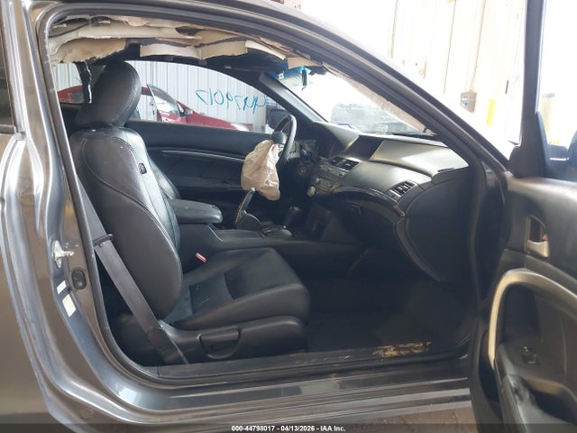 44798017 :رقم المزاد ، 1HGCS2B8XBA002990 vin ، 2011 Honda Accord 3.5 Ex-l مزاد بيع