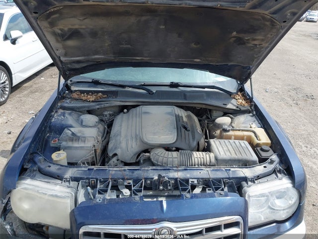 44798029 :رقم المزاد ، 2C3JA63H35H168082 vin ، 2005 Chrysler 300c مزاد بيع