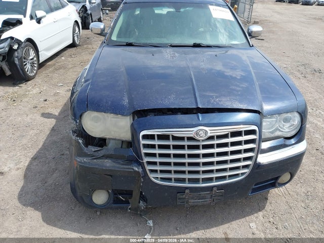 44798029 :رقم المزاد ، 2C3JA63H35H168082 vin ، 2005 Chrysler 300c مزاد بيع
