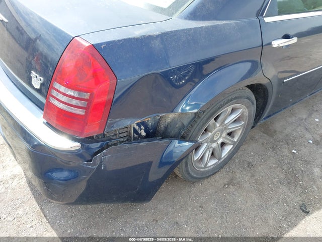 44798029 :رقم المزاد ، 2C3JA63H35H168082 vin ، 2005 Chrysler 300c مزاد بيع