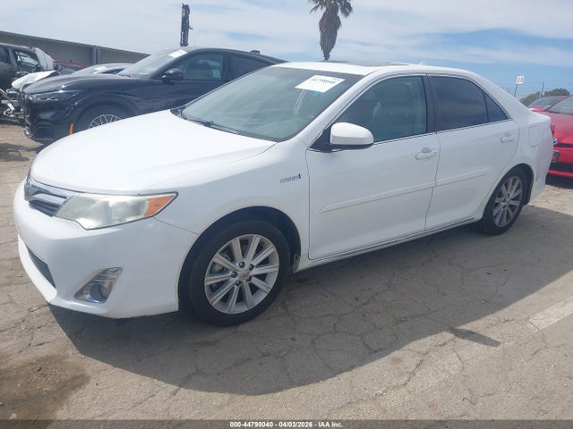 4T1BD1FK5EU131383 Toyota Camry Hybrid Xle