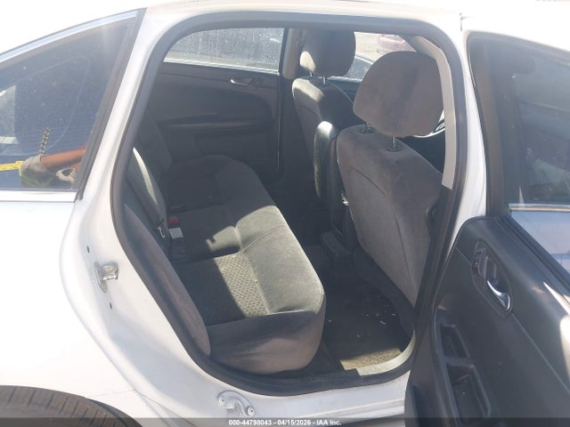 2G1WB5E34G1106978 Chevrolet Impala Limited Lt