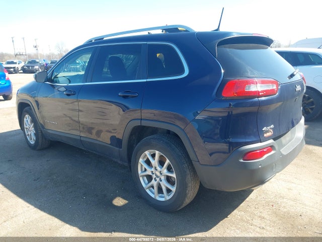 44798072 :رقم المزاد ، 1C4PJMCS9GW268777 vin ، 2016 Jeep Cherokee Latitude مزاد بيع