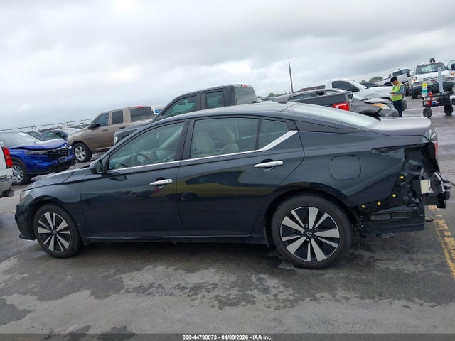 Aukcja sprzedaży 2022 Nissan Altima Sv Intelligent Awd, vin: 1N4BL4DW9NN341791, numer aukcji: 44798073