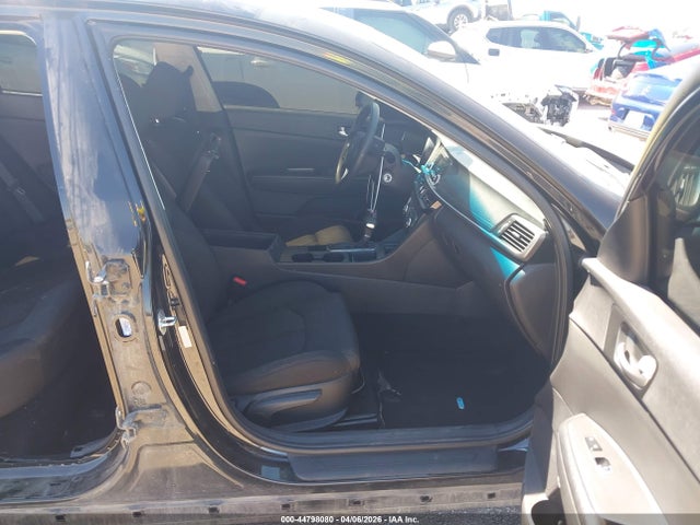 44798080 :رقم المزاد ، 5XXGT4L39GG114283 vin ، 2016 Kia Optima Lx مزاد بيع
