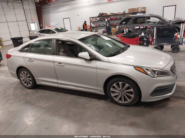 Hyundai Sonata Sport 2016 5NPE34AF5GH360157 Image 14
