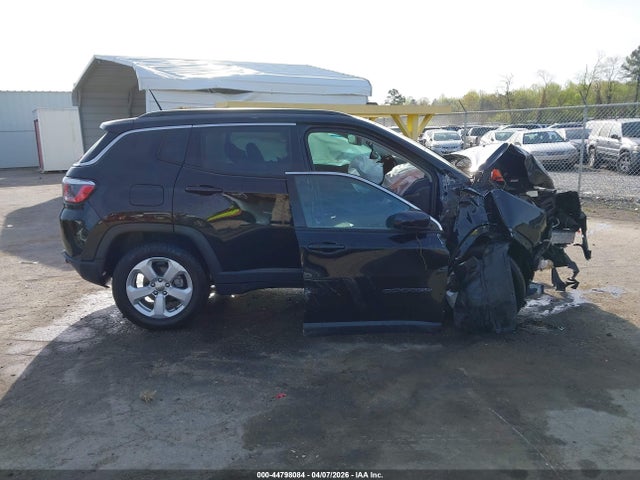 Jeep Compass Latitude 4x4 2018 3C4NJDBB6JT345398 Image 13