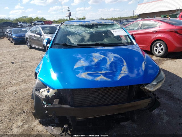 44798087 :رقم المزاد ، KMHD84LF4HU399318 vin ، 2017 Hyundai Elantra Se مزاد بيع