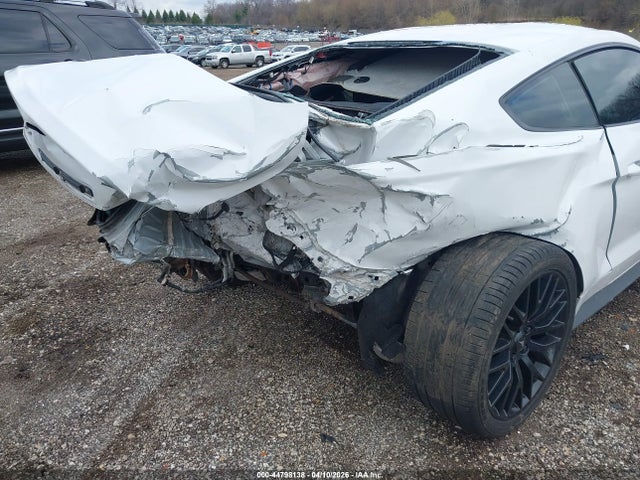 Продажа на аукционе авто 2015 Ford Mustang Gt, vin: 1FA6P8CF8F5361899, номер лота: 44798138