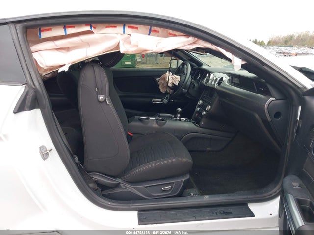 Продажа на аукционе авто 2015 Ford Mustang Gt, vin: 1FA6P8CF8F5361899, номер лота: 44798138