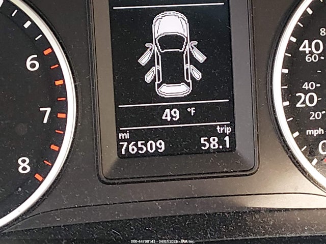 2018 Volkswagen Tiguan Limited 2.0t მანქანა იყიდება აუქციონზე, vin: WVGBV7AX2JK002798, აუქციონის ნომერი: 44798143