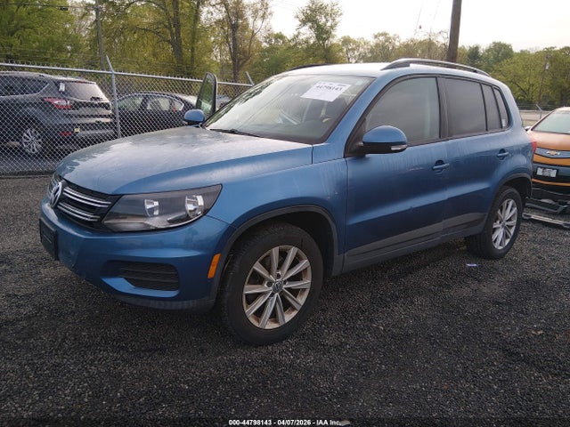 2018 Volkswagen Tiguan Limited 2.0t მანქანა იყიდება აუქციონზე, vin: WVGBV7AX2JK002798, აუქციონის ნომერი: 44798143