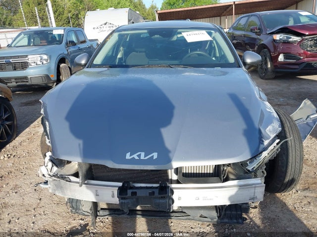 Продаж на аукціоні авто 2022 Kia K5 Lxs, vin: 5XXG14J22NG135652, номер лоту: 44798156