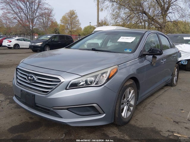 2016 Hyundai Sonata Se მანქანა იყიდება აუქციონზე, vin: 5NPE24AF9GH355174, აუქციონის ნომერი: 44798157