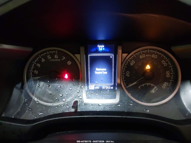 Продажа на аукционе авто 2018 Toyota Tacoma Sr5 V6, vin: 3TMCZ5AN8JM180367, номер лота: 44798176