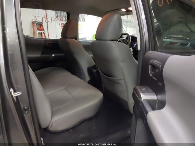Продажа на аукционе авто 2018 Toyota Tacoma Sr5 V6, vin: 3TMCZ5AN8JM180367, номер лота: 44798176