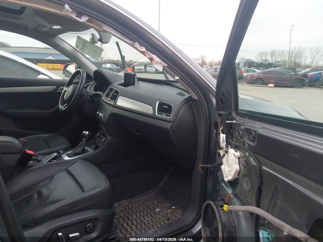 2016 AUDI Q3 WA1EFCFS1GR000202 Photo 4