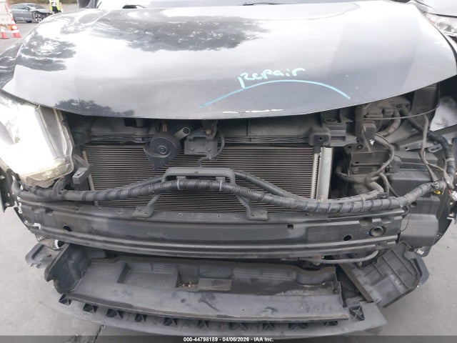 Nissan ROGUE S 2017 JN8AT2MT2HW131360 Image 15