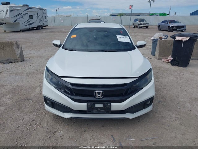 44798197 :رقم المزاد ، 19XFC2F83KE049116 vin ، 2019 Honda Civic Sport مزاد بيع