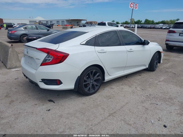 44798197 :رقم المزاد ، 19XFC2F83KE049116 vin ، 2019 Honda Civic Sport مزاد بيع