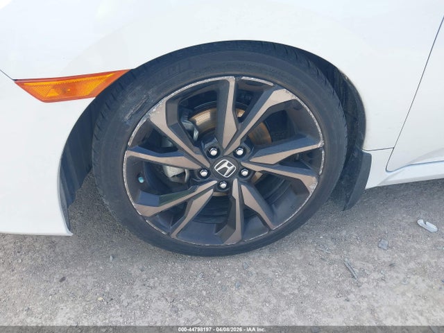44798197 :رقم المزاد ، 19XFC2F83KE049116 vin ، 2019 Honda Civic Sport مزاد بيع
