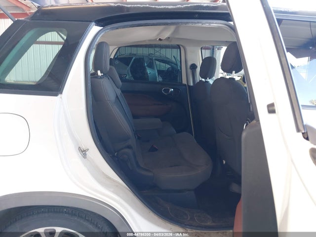2014 FIAT 500L ZFBCFADH4EZ007072 Photo 7