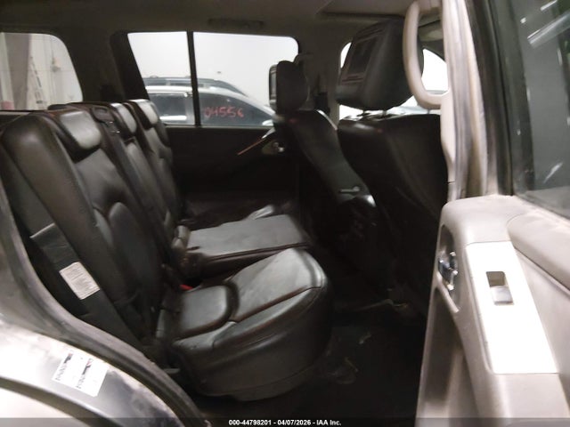 44798201 :رقم المزاد ، 5N1AR18W17C628999 vin ، 2007 Nissan Pathfinder Se مزاد بيع