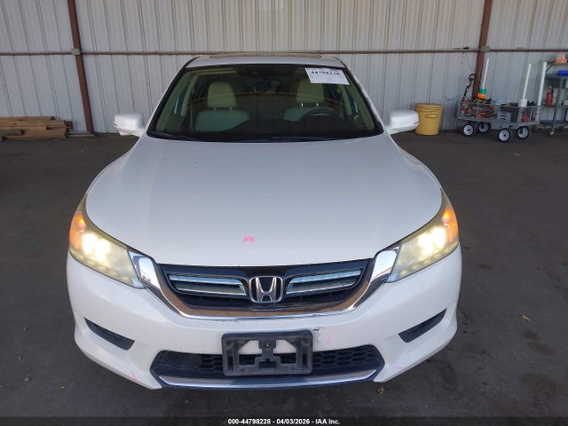1HGCR6F77FA000074 Honda Accord Hybrid Touring