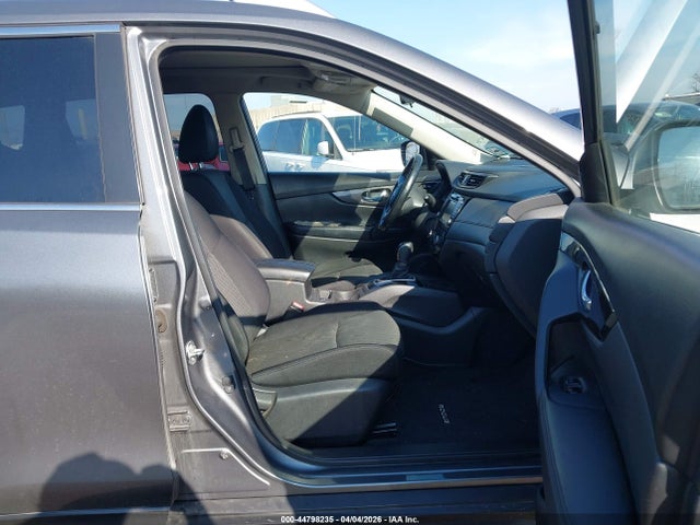 2019 NISSAN ROGUE JN8AT2MV3KW385748 Photo 4