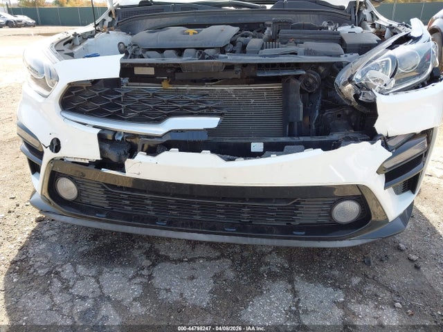 Продажа на аукционе авто 2019 Kia Forte Lxs, vin: 3KPF24AD4KE122111, номер лота: 44798247