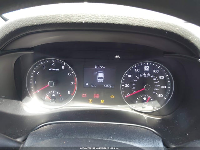 Продажа на аукционе авто 2019 Kia Forte Lxs, vin: 3KPF24AD4KE122111, номер лота: 44798247