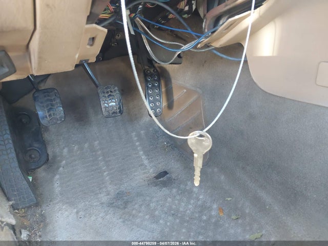 44798259 :رقم المزاد ، JM1NB3538X0135810 vin ، 1999 Mazda Mx-5 Miata Leather Pkg/popular Equipment Pkg/sports Pkg/touring Pkg مزاد بيع